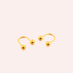 worn jewelry picture